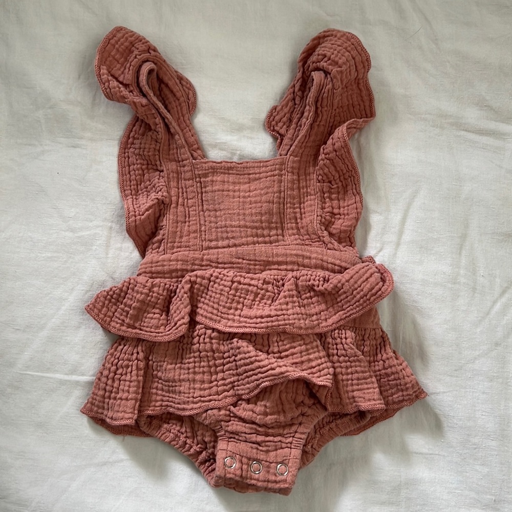 Super Cute Muslin Baby Outfit, Size 70